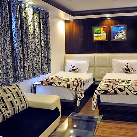 Hotel Elegance New Delhi Exterior foto