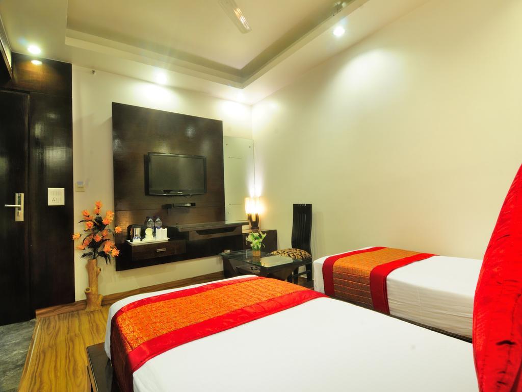Hotel Elegance New Delhi Exterior foto