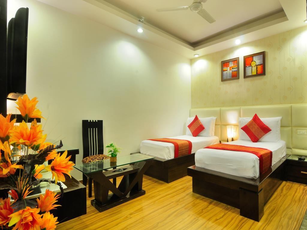Hotel Elegance New Delhi Exterior foto