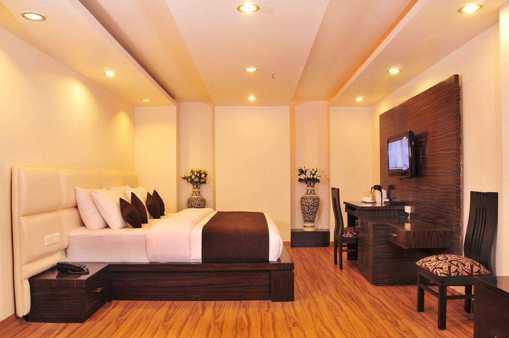 Hotel Elegance New Delhi Exterior foto